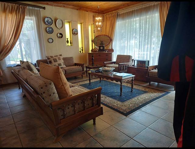 5 BEDROOM HOUSE FOR SALE IN BOLTONWOLD